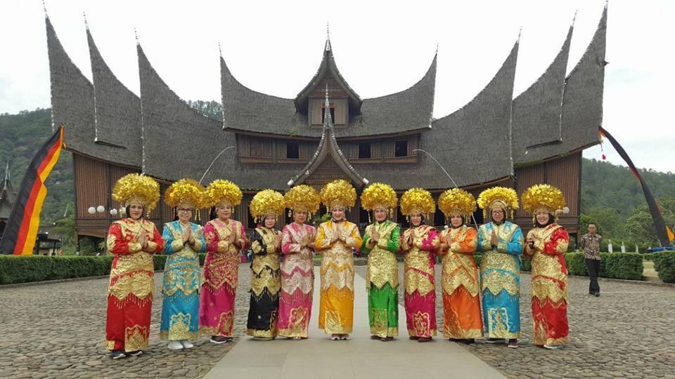 Rumah Pakankamih Букиттинги Экстерьер фото